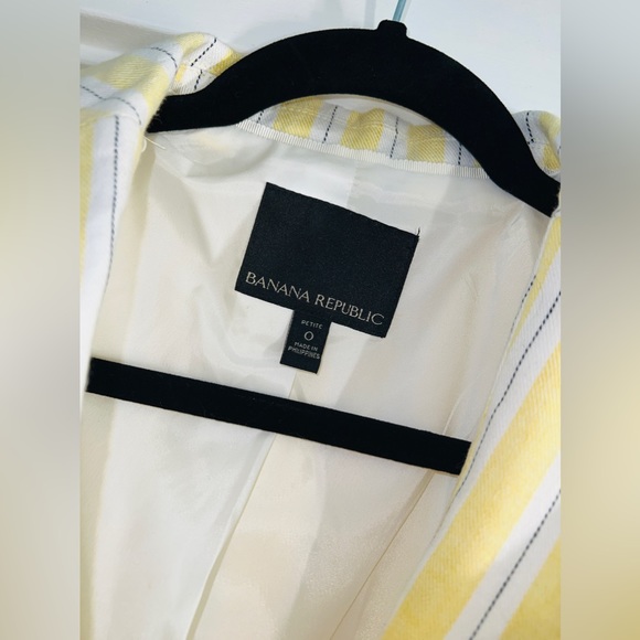 VINTAGE Banana Republic Blazer, Yellow, Cream Stripe, Womens, Sz 0P, Linen Blend - Picture 5 of 9